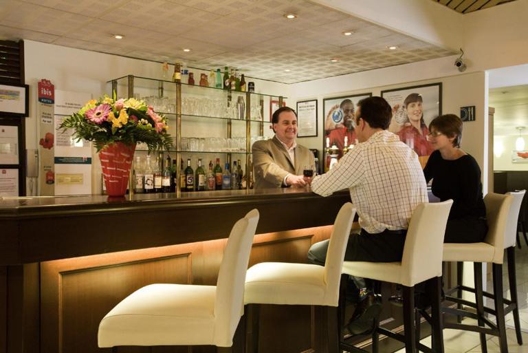Ibis Paris Le Bourget Hotell La Courneuve Eksteriør bilde