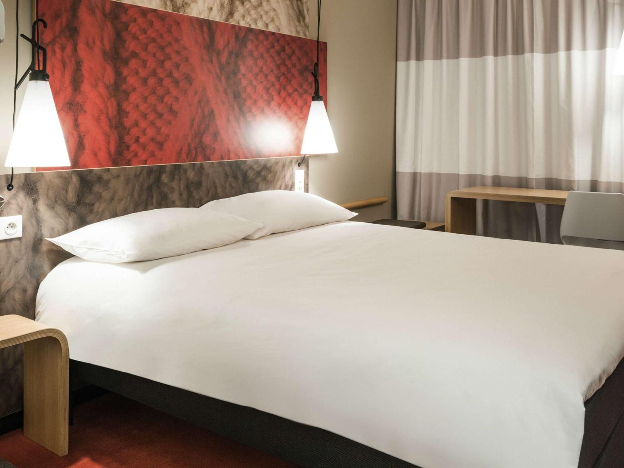 Ibis Paris Le Bourget Hotell La Courneuve Eksteriør bilde