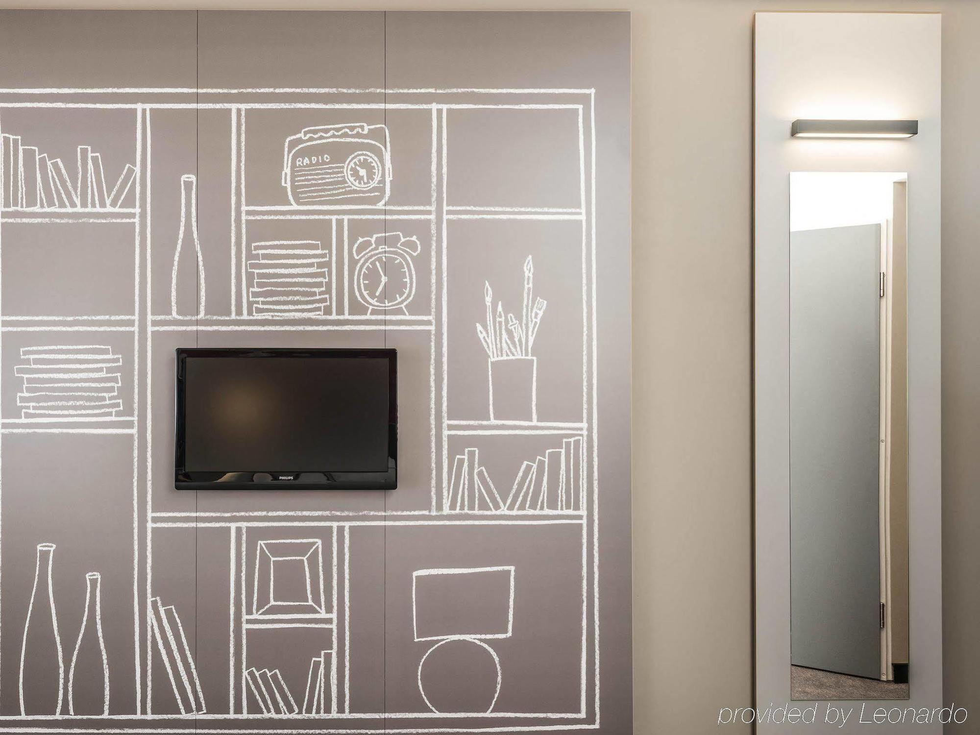 Ibis Paris Le Bourget Hotell La Courneuve Eksteriør bilde
