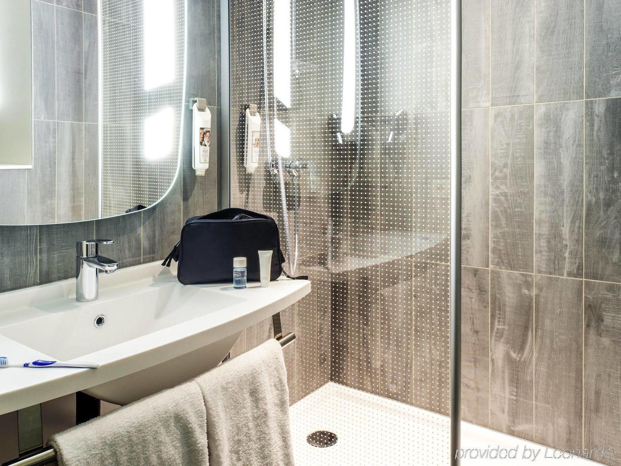 Ibis Paris Le Bourget Hotell La Courneuve Eksteriør bilde