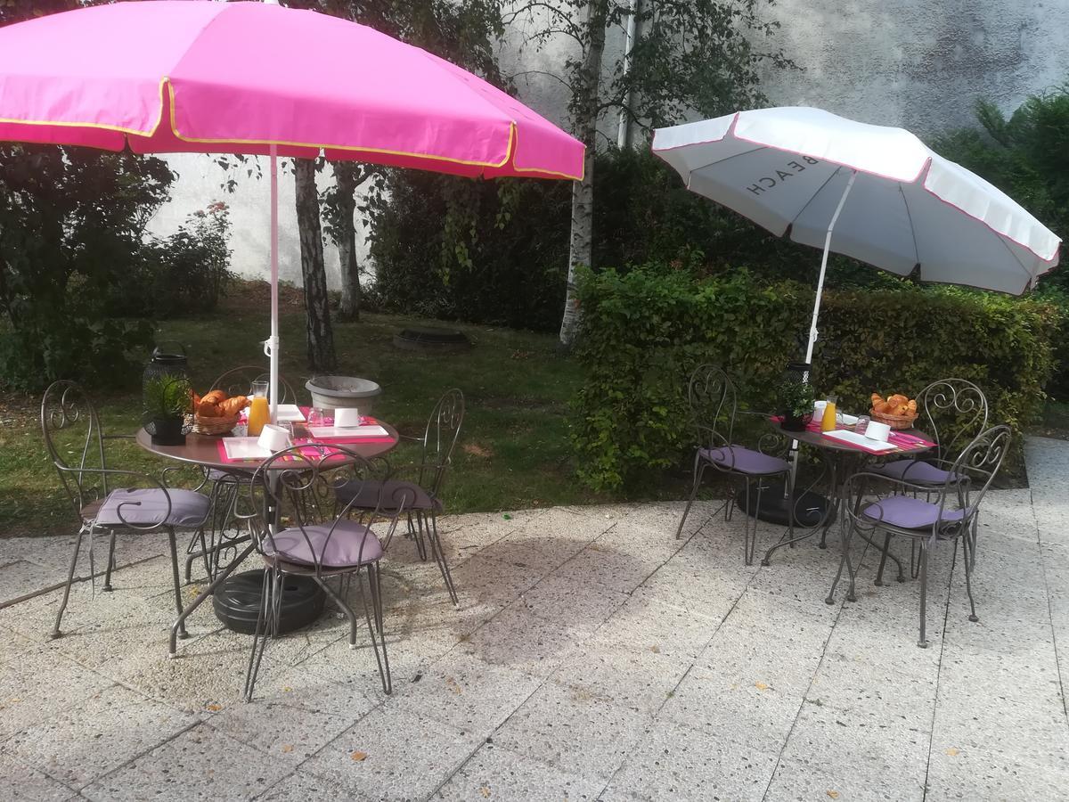 Ibis Paris Le Bourget Hotell La Courneuve Eksteriør bilde